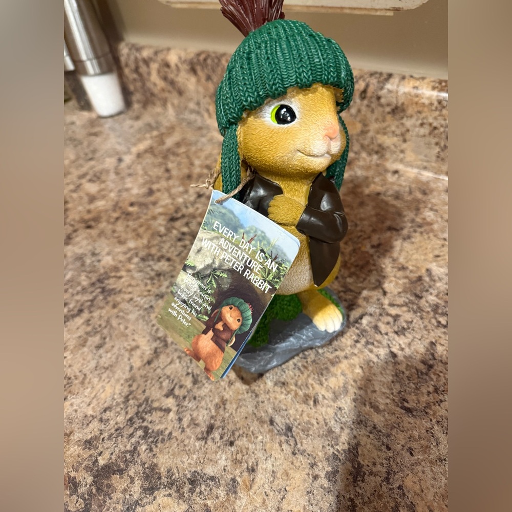 NWT Peter Rabbit Green Hat Rabbit Figurine - Picture 2 of 4